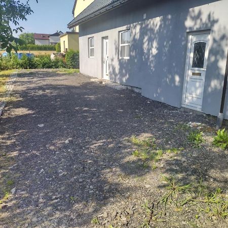 Szary Domek 1 Wieprz  Exterior foto